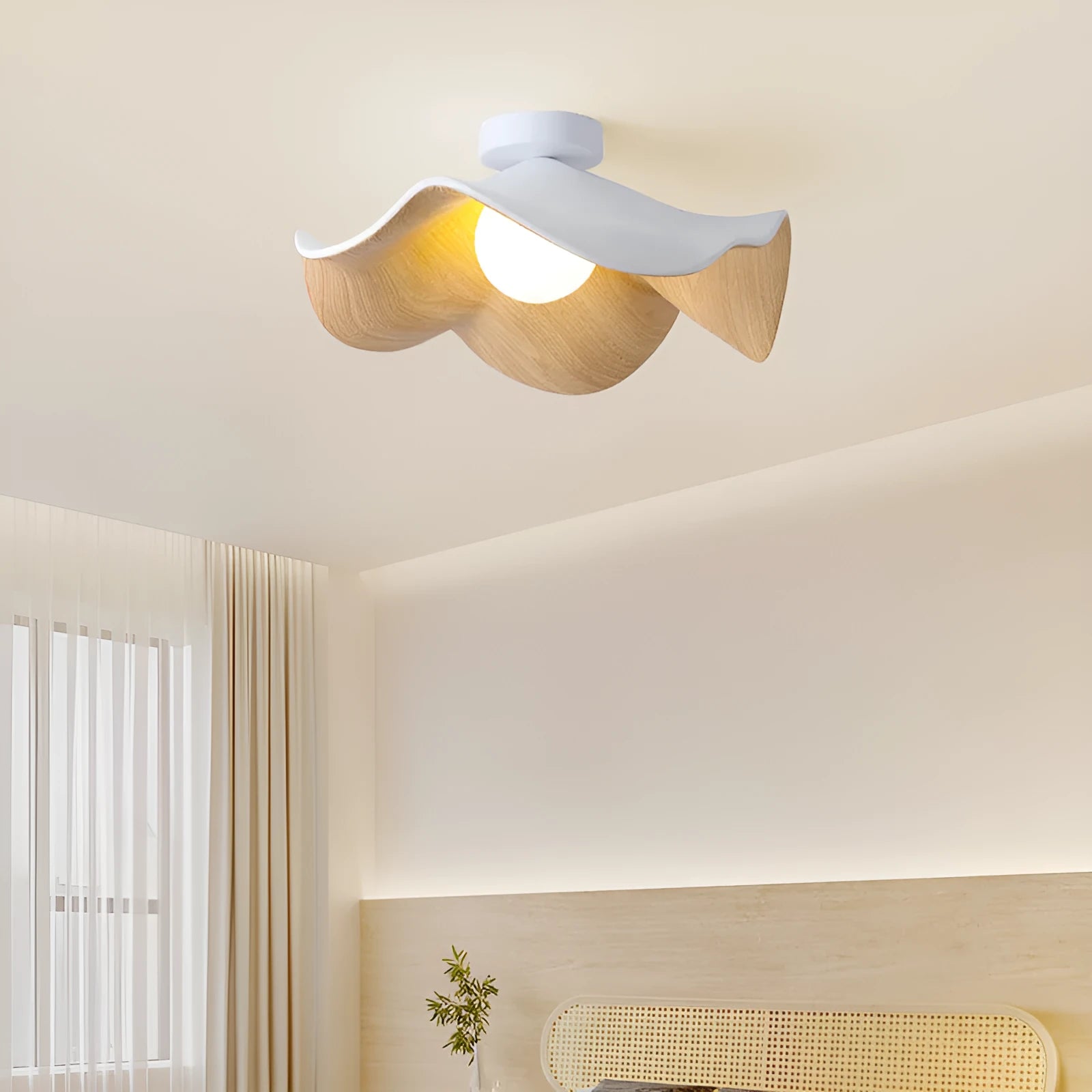 Modern minimalist walnut grain ceiling lamp with full spectrum eye protection, 28cm diameter, for bedroom or study