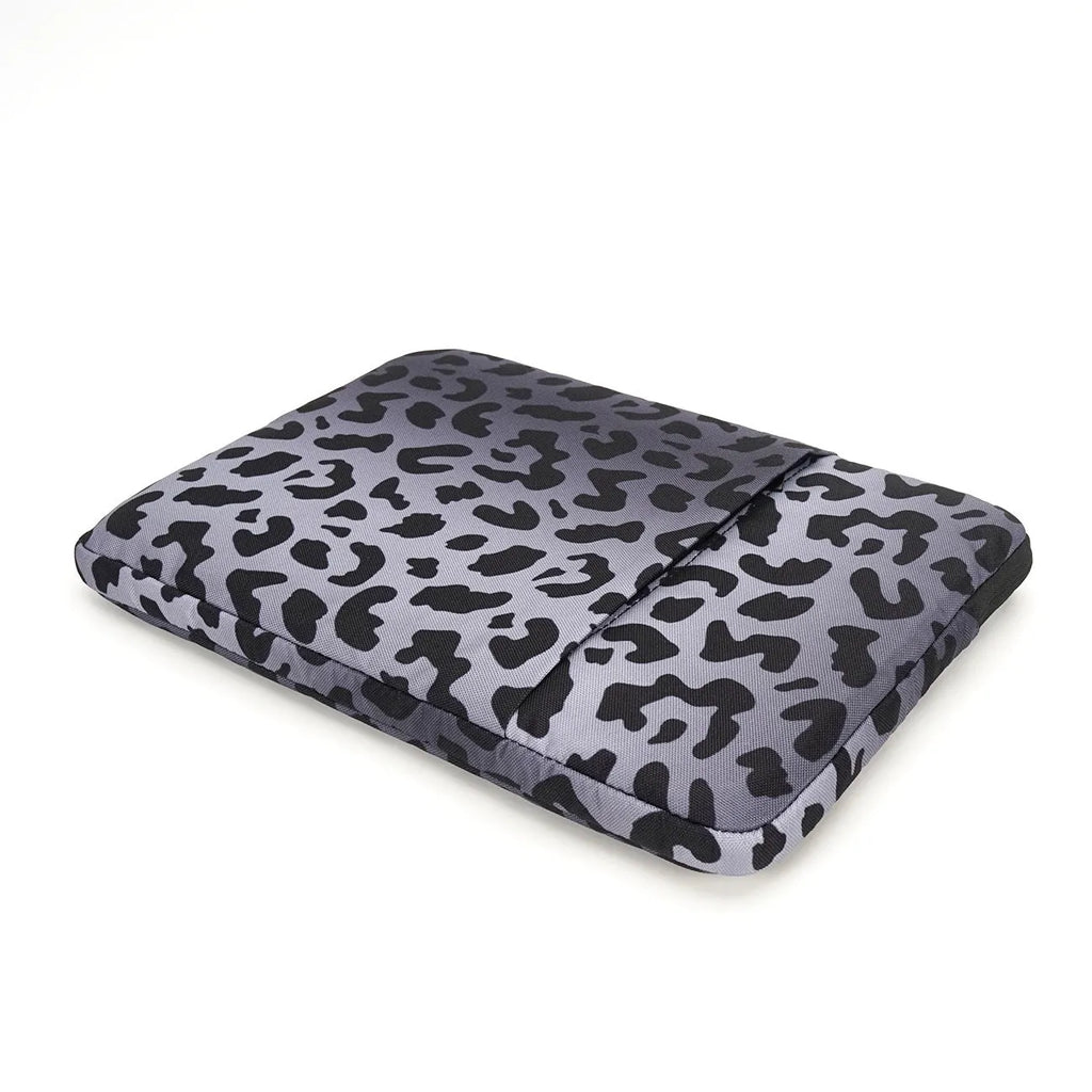 Leopard print polyester laptop sleeve for 13-inch to 16-inch devices with anti-shock waterproof protection
