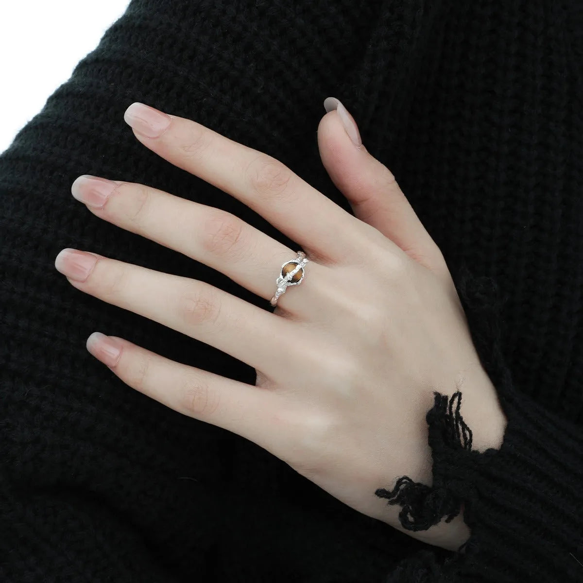 Women's adjustable Saturn open ring in silver with white gold electroplated finish