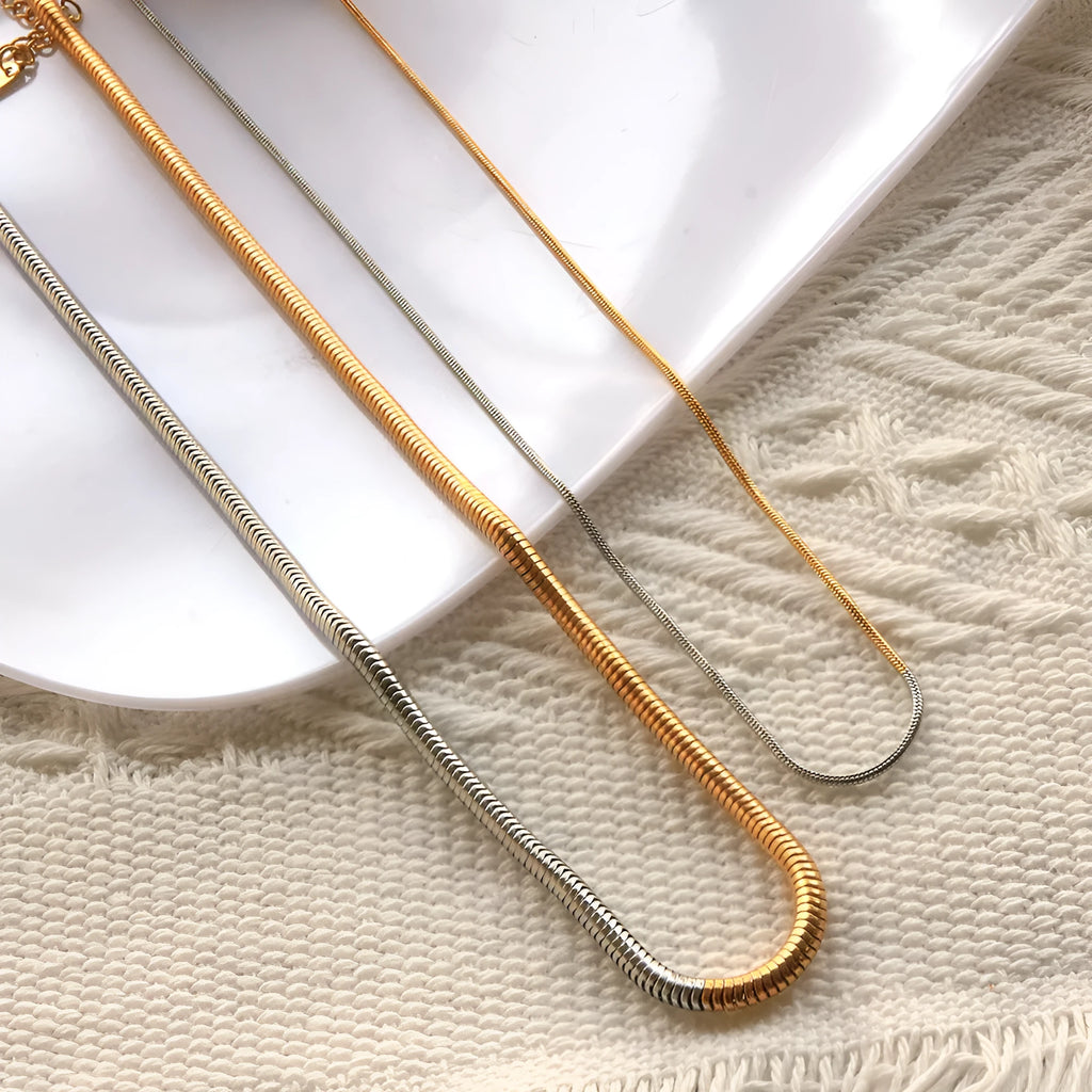 Golden 3 mm stainless steel snake bones chain necklace for women