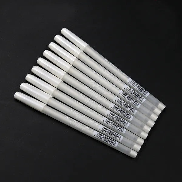 Touchnew highlight pen with 0.8mm tip in golden, silver, or white colours for hand-painted card work