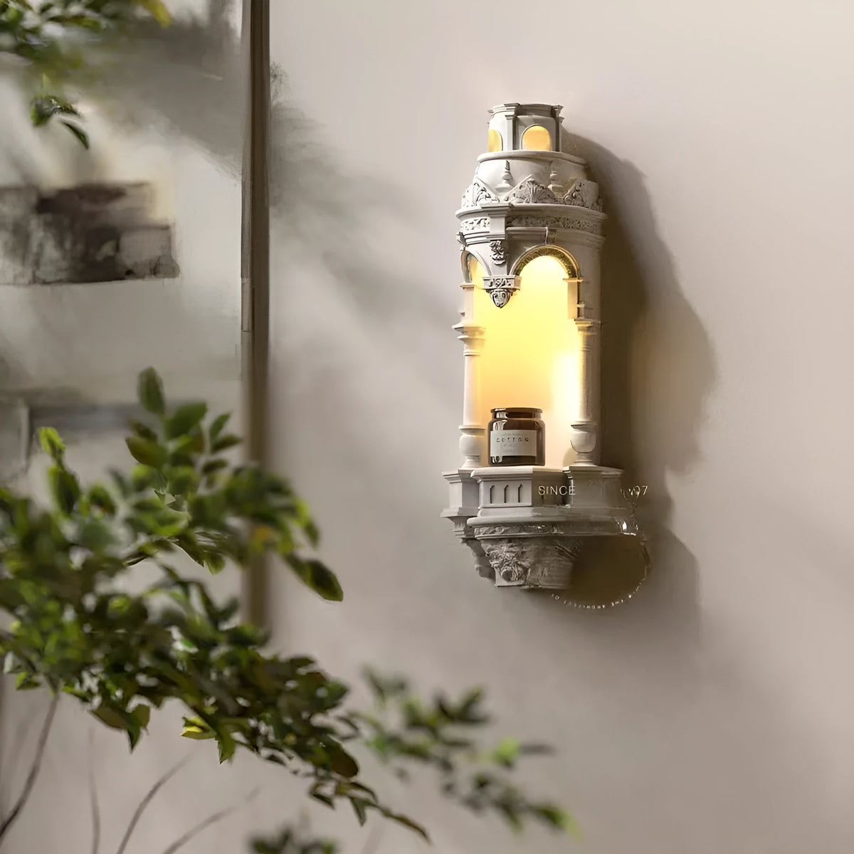 Aromatherapy plaster wall lamp for altar or corridor, gypsum body, warm halogen light, external wax melting version