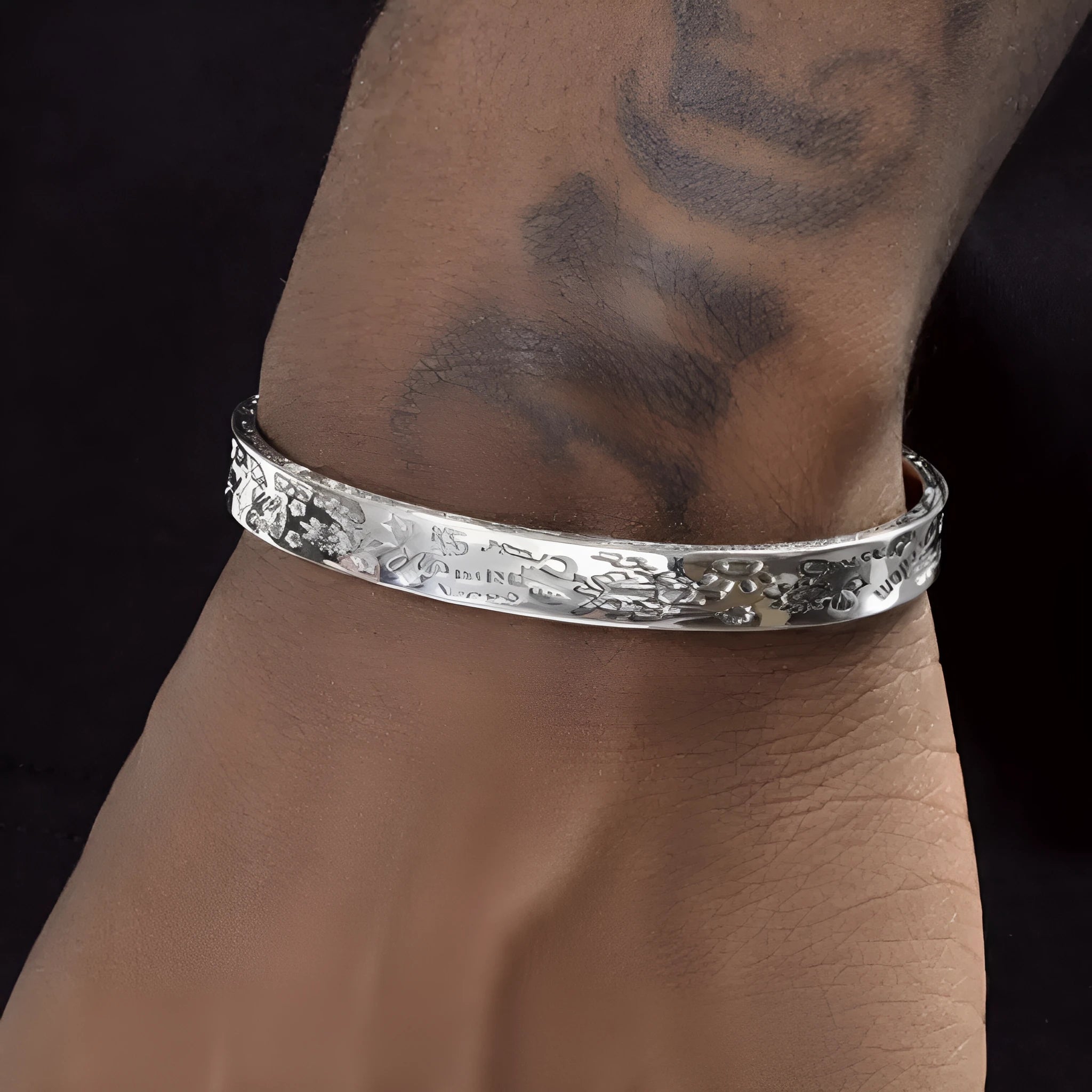 925 sterling silver graffiti bracelet for men, adjustable silver hip-hop retro design