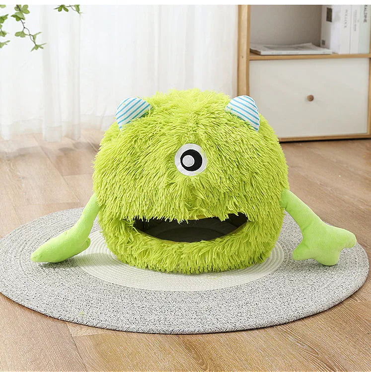 Round fluffy plush cat bed with non-slip bottom in three size options for indoor cats