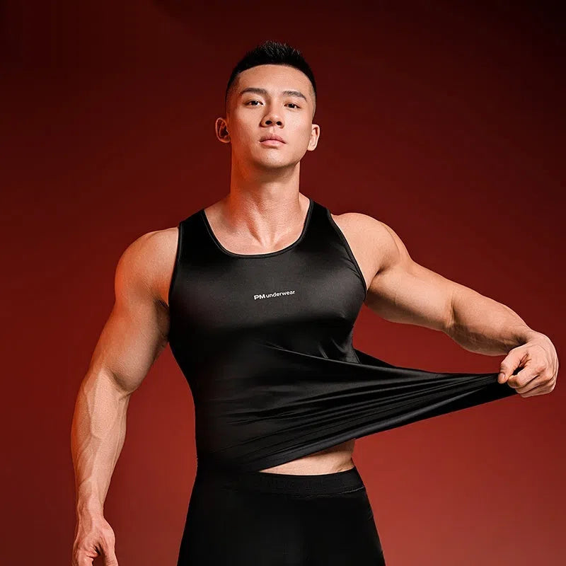 Quick-drying seamless vest set for women in black with print top and matching shorts