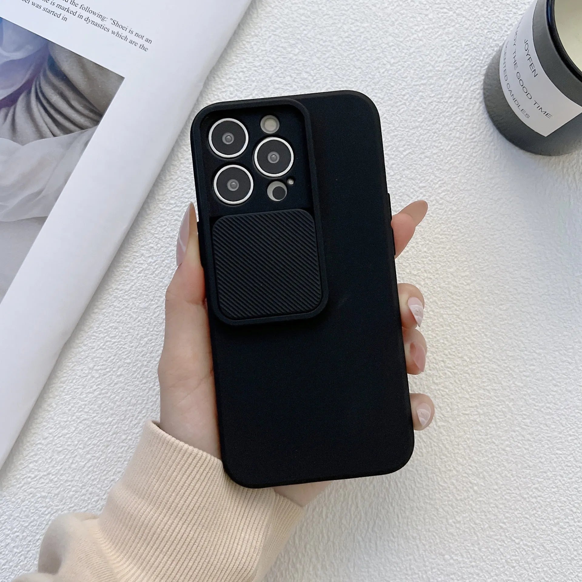 All-inclusive Tracking Shot TPU phone case for Apple iPhone, black back cover on phone