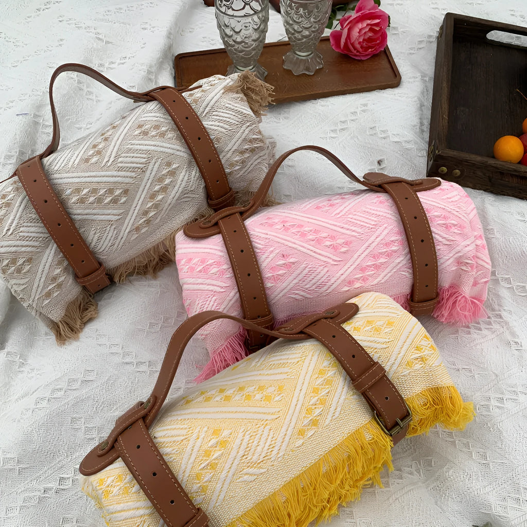 Chessboard plaid knitted picnic blanket with tassel edging and leather handle, acrylic camping rug