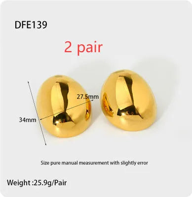 Geometric stainless steel ear studs with a glossy 18K gold tone electroplated finish