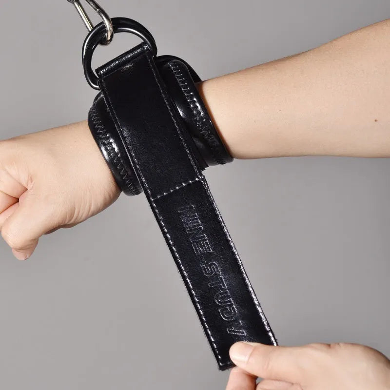 Ankle buckle strap for yoga and leg training, single ankle support in black or retro brown