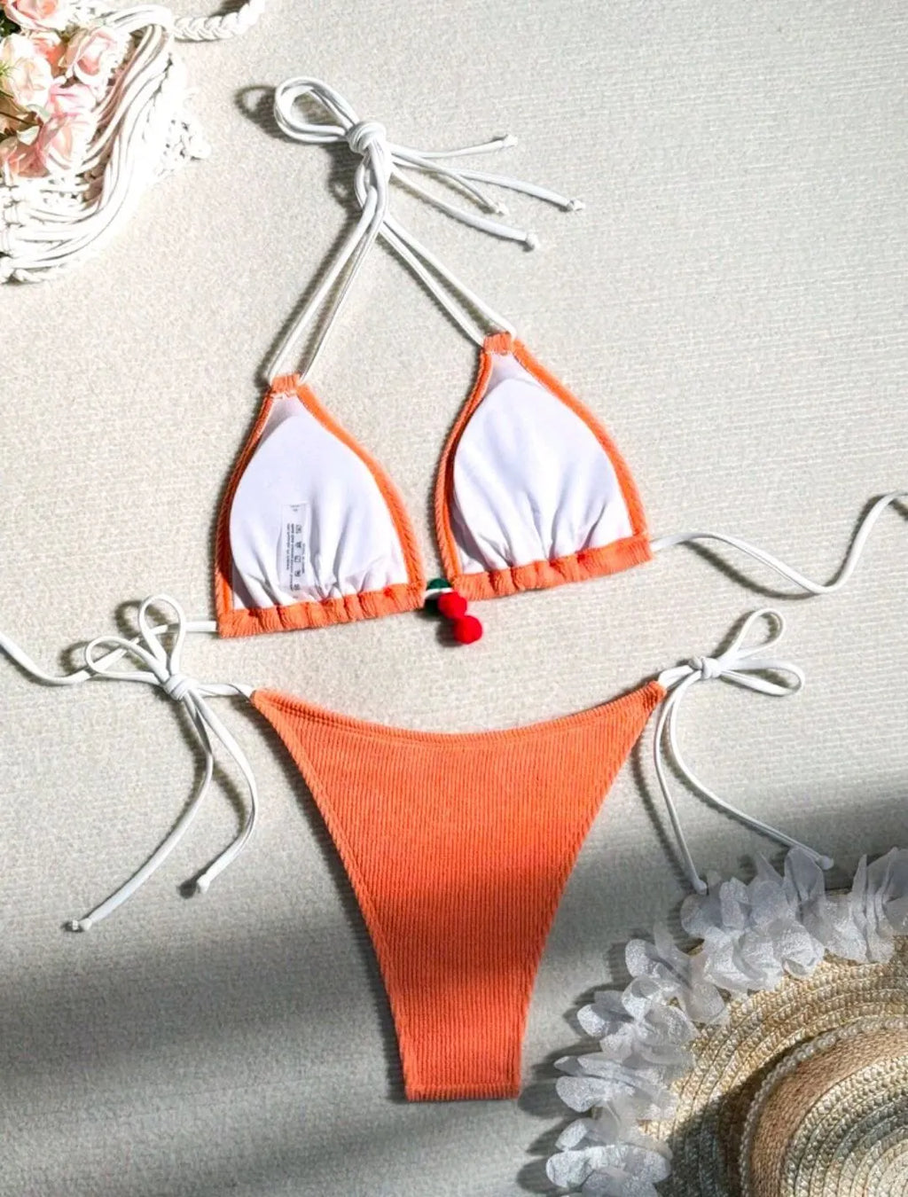 Sexy backless bikini swimsuit in solid colours with quick-drying fabric for beach holidays