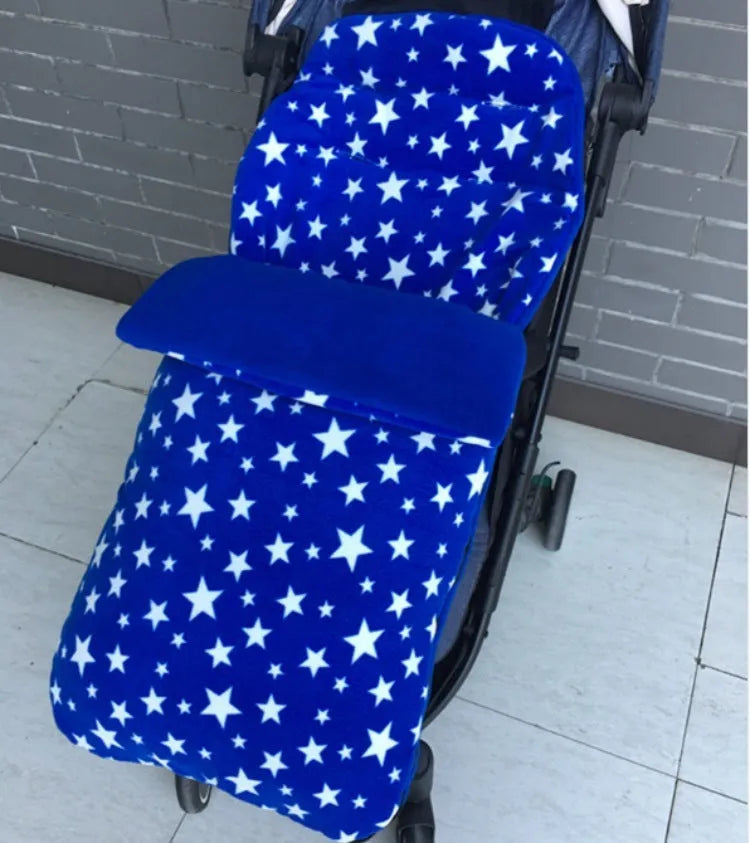 Baby stroller sleeping bag with envelope design in various colours showing lamb cashmere lining and cotton wool filling