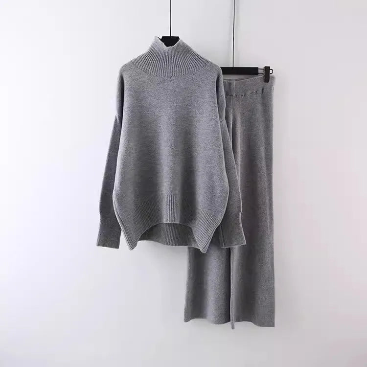 Women’s acrylic fibre two-piece set with long sleeves, wide leg trousers and solid colours