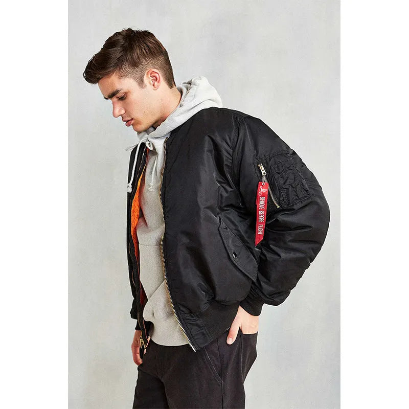 Men's loose fit cotton-padded pilot jacket in army green nylon fabric