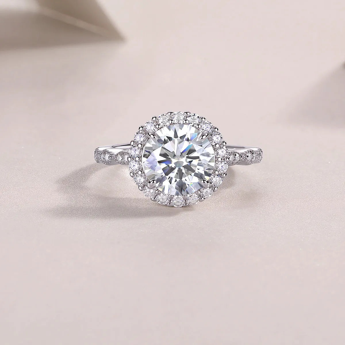 3-carat moissanite wedding ring set with S925 silver and platinum plating in gift box