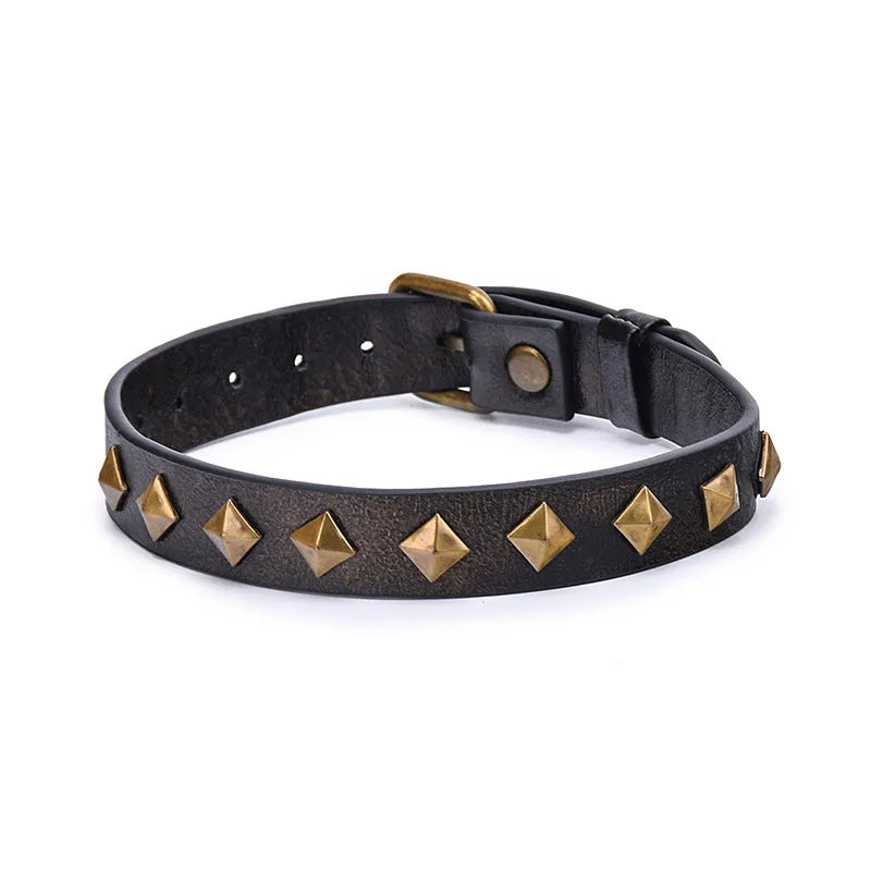 Bronze cowhide leather retro punk rivet collar for fashion or fetish wear