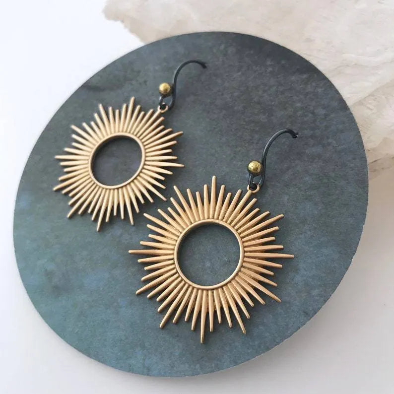 Retro distressed hollow-out geometric ring earrings in alloy with electroplated finish
