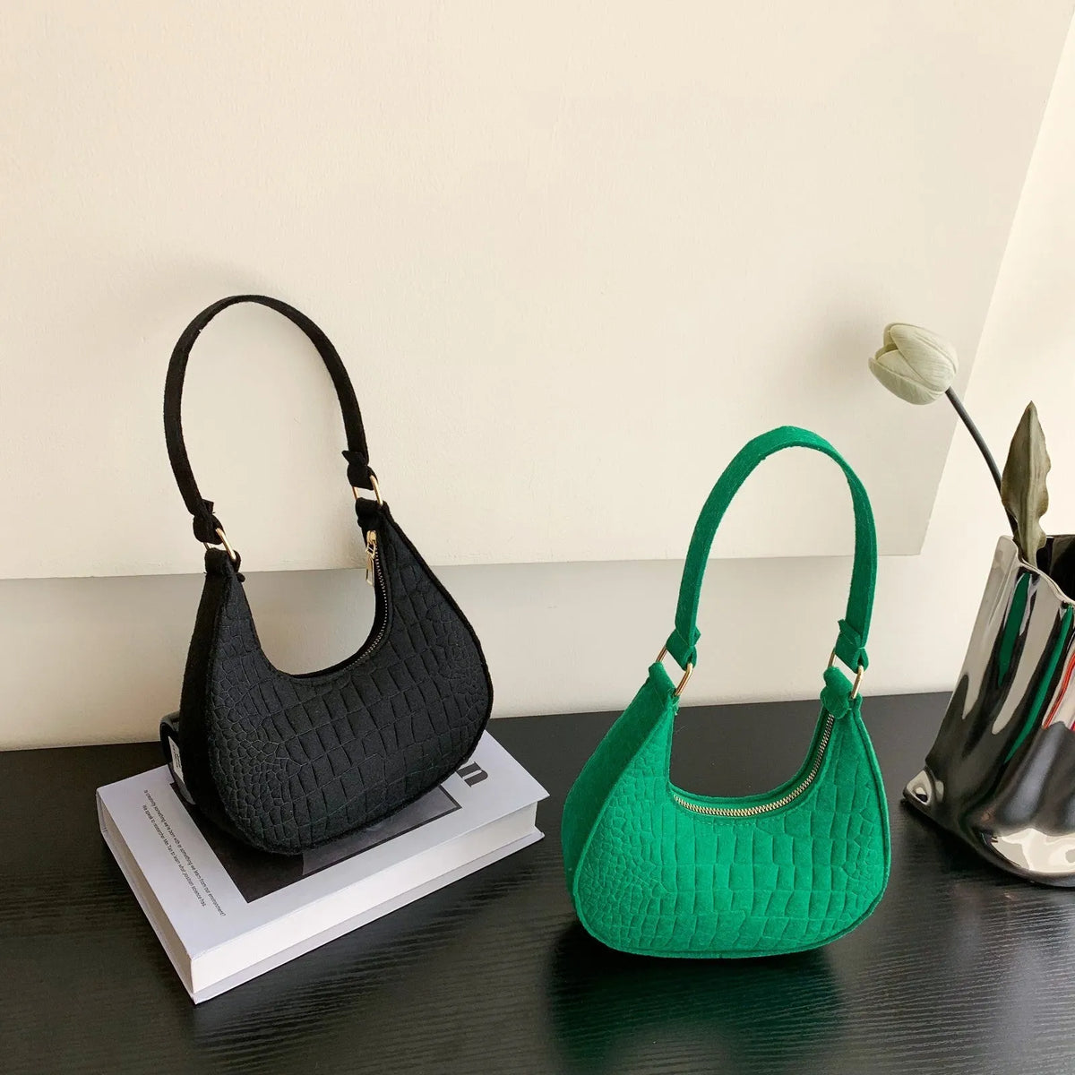 Casual felt shoulder handbag in orange red, rose red, black, brown, khaki, or green with polyester lining