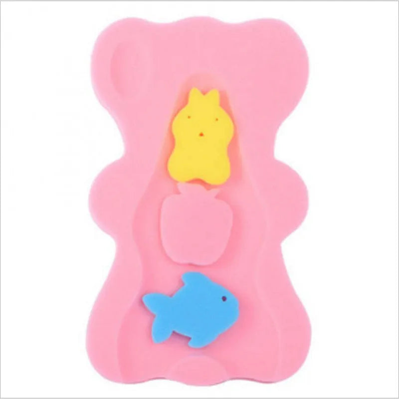 Baby bath sponge mat in blue, pink or yellow, 4.7cm thick, with suspended mesh bag, non-slip surface.
