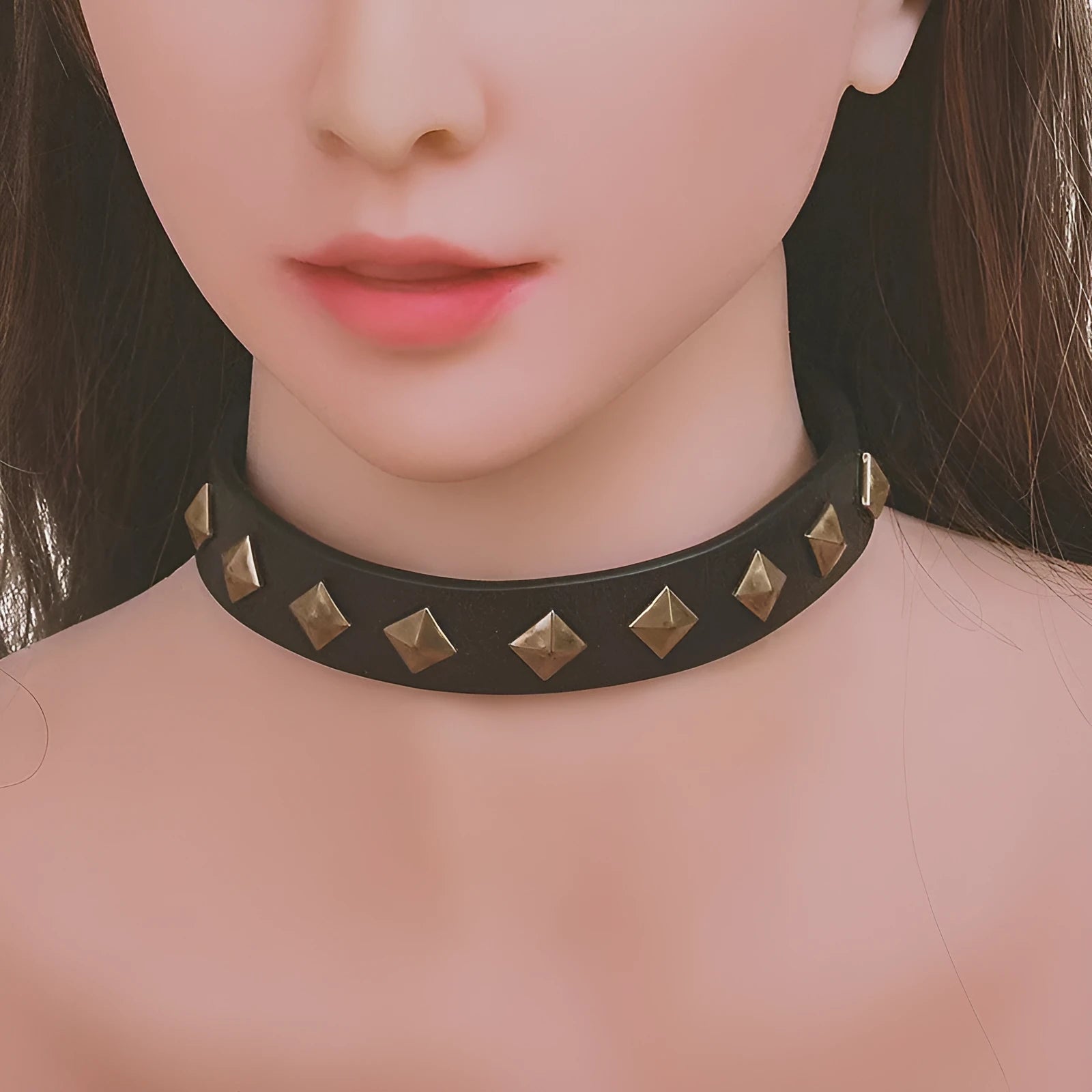 Bronze cowhide leather retro punk rivet collar for fashion or fetish wear