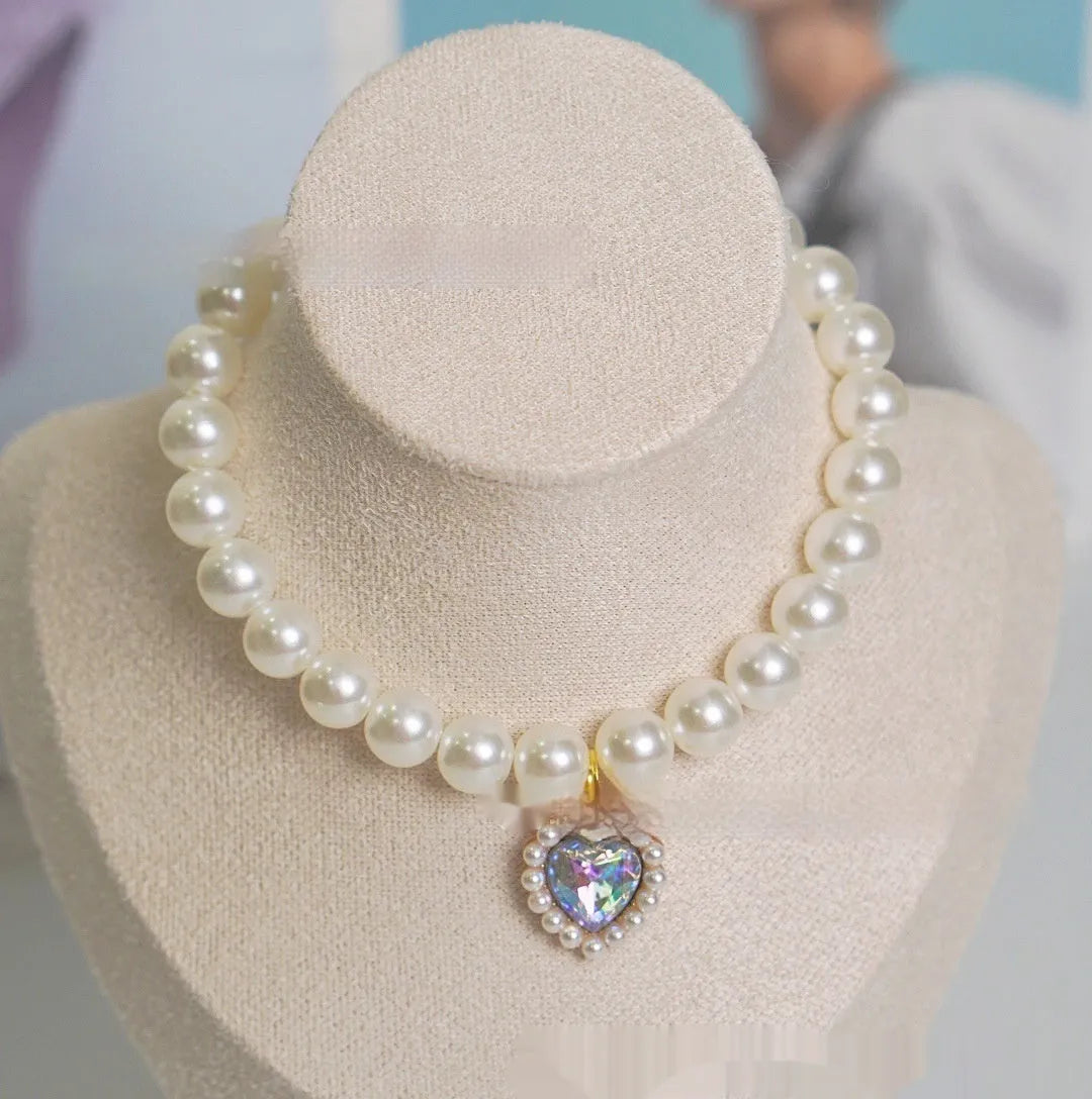 Decorative cat collar necklace with love gem design in translucent colours