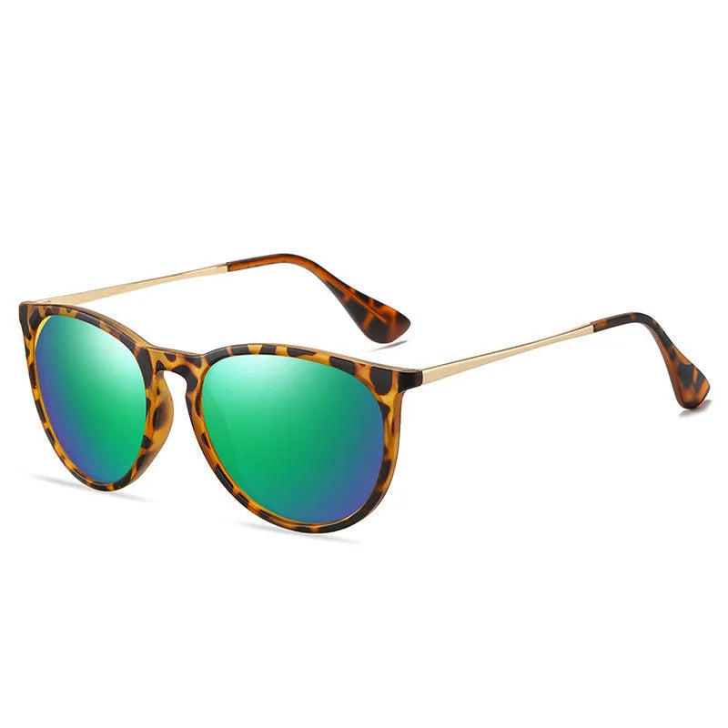 Fashion polarised sunglasses with black full frame and black gray PC lens for UV400 protection
