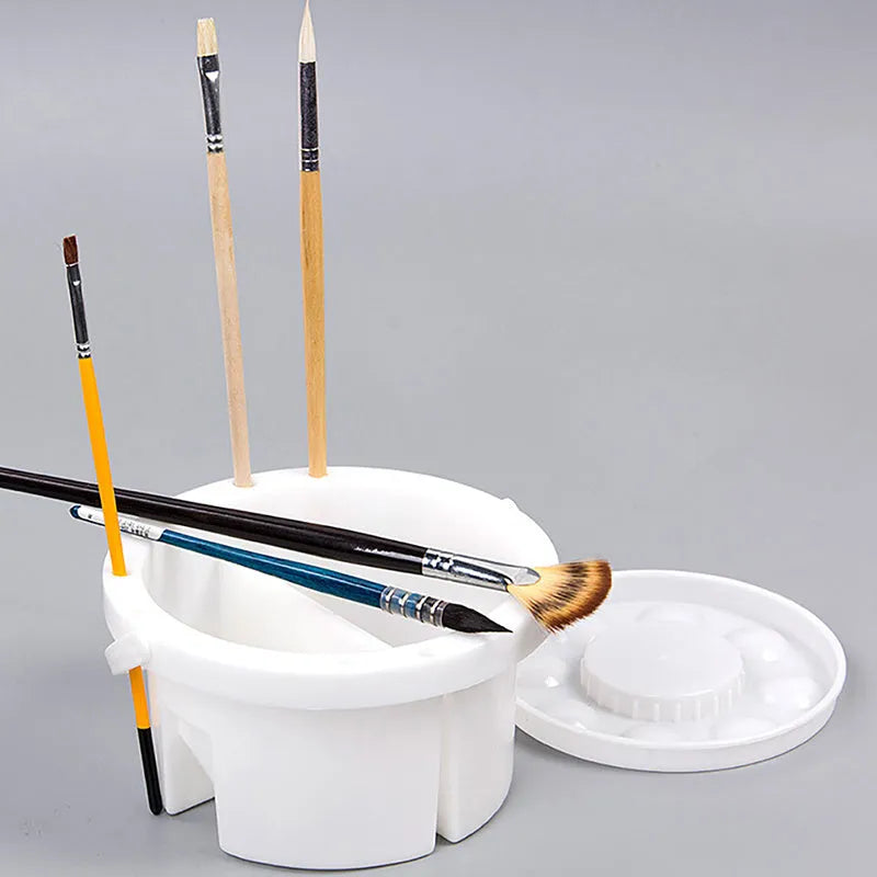 White plastic art brush holder with 16.5 cm diameter for painting supplies