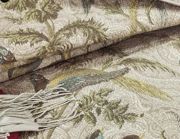 Blue 230 x 250 cm 100% cotton quilted bedspread with plants and flowers