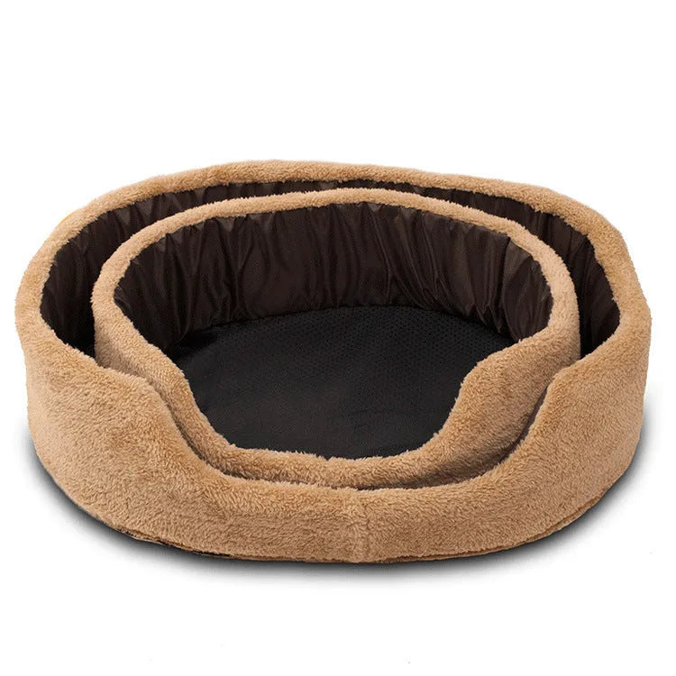 Round brown fleece dog bed with PP cotton filling and Oxford fabric, shown for small and medium dogs with breathable design