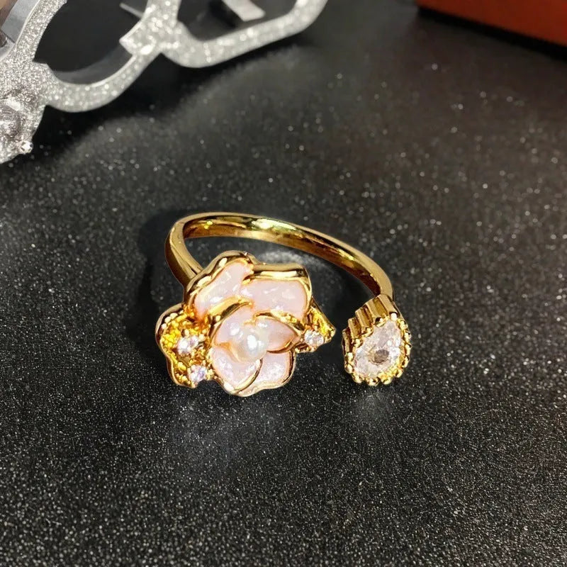 Close-up of an adjustable copper ring with a gourd shape and inlaid zircon decoration in New Chinese style.