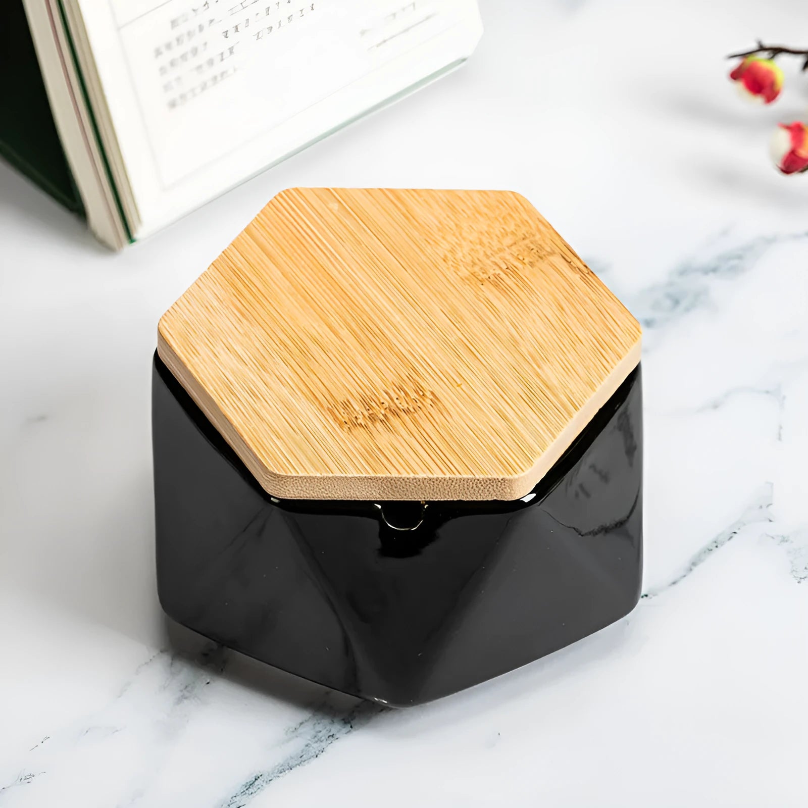 Ceramic ashtray with lid, Nordic style, available in multiple colours, on a tabletop