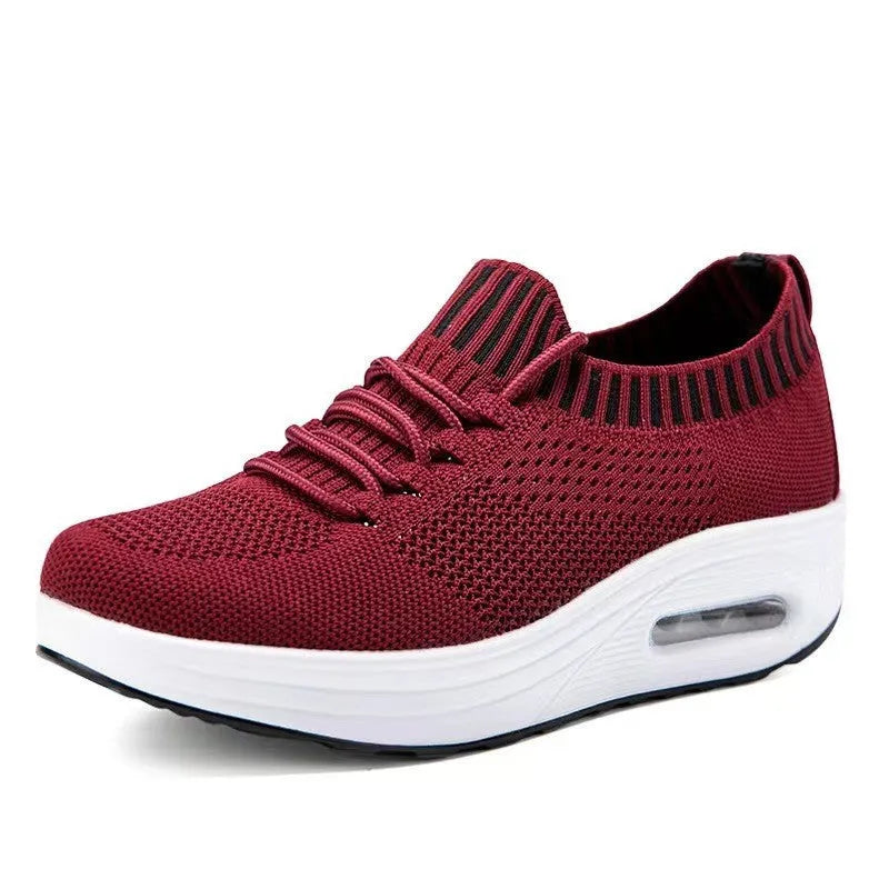 Mesh low-top air cushion shoes for women in white with breathable upper and rubber sole