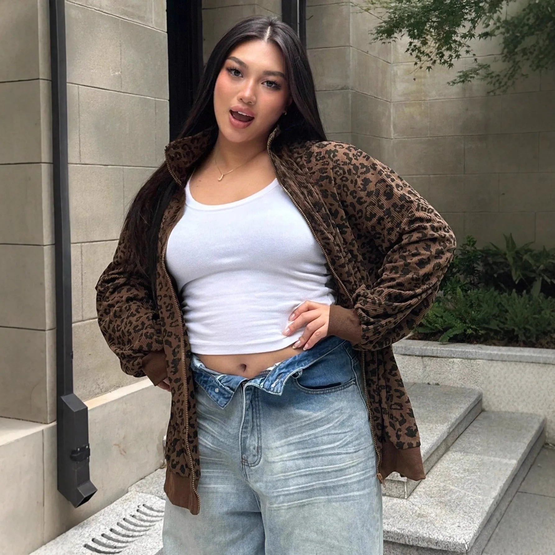 Brown leopard print corduroy zip-up sweatshirt for women with long sleeves and loose fit
