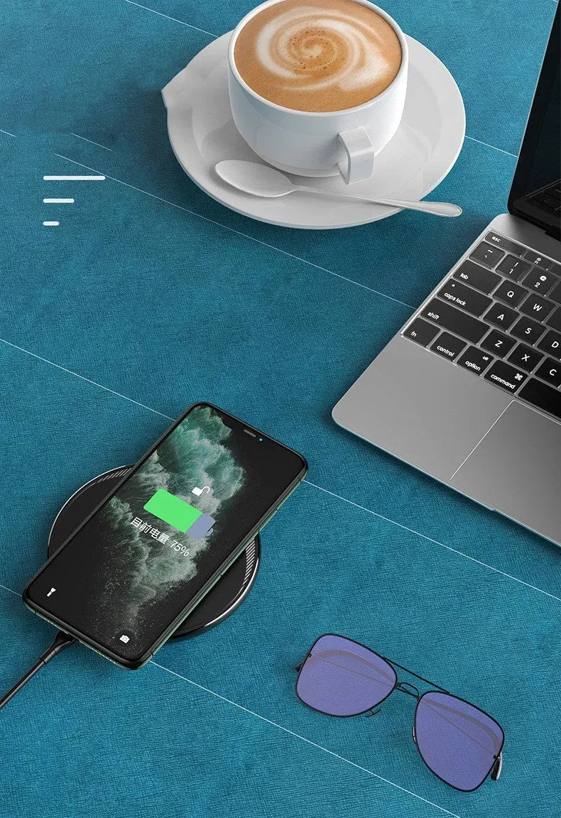 Black kuulaa KL-CD16 wireless disc phone charger with Micro USB port and LED indicator