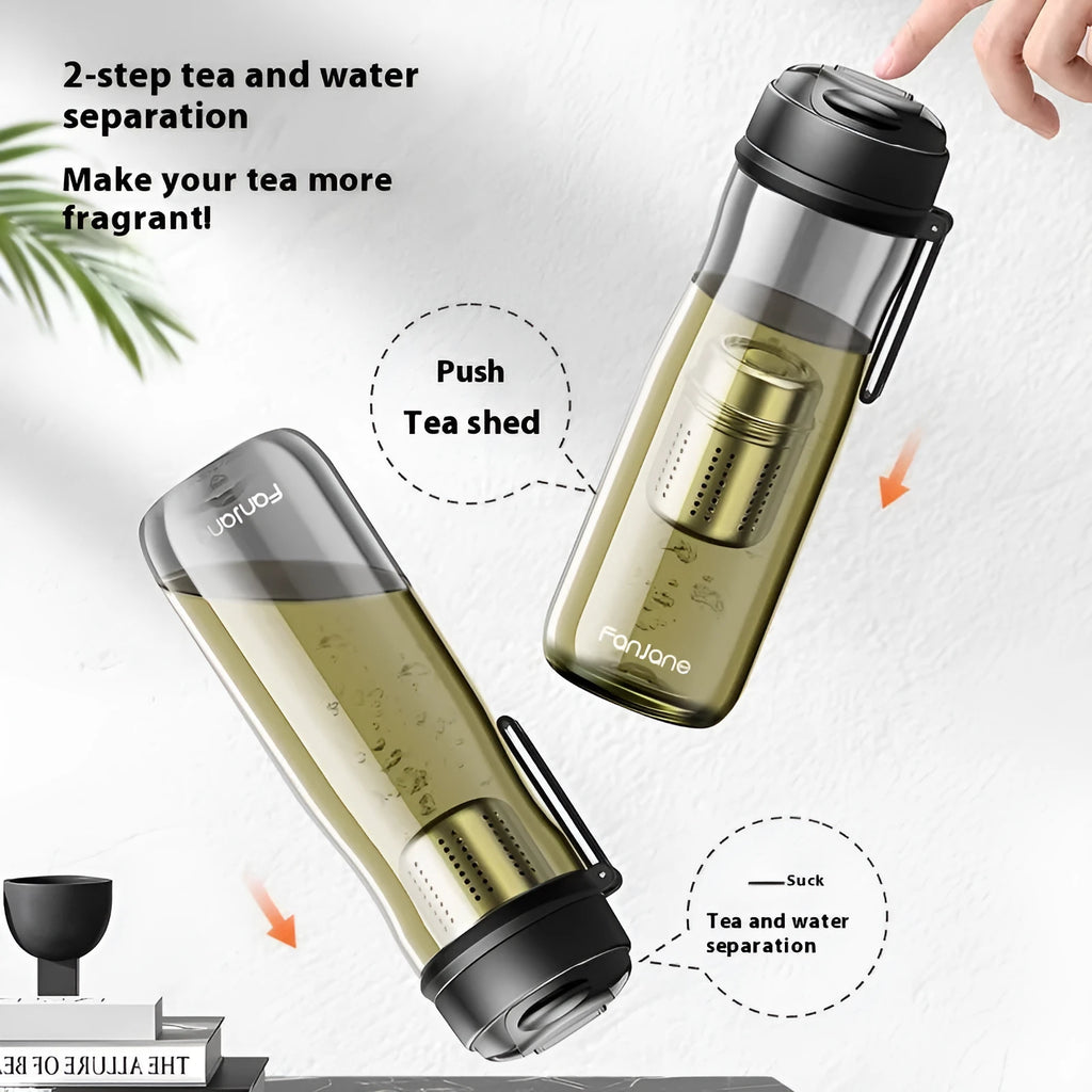 Magnetic bubble tea cup in black Tritan material with insulated leather ring on table