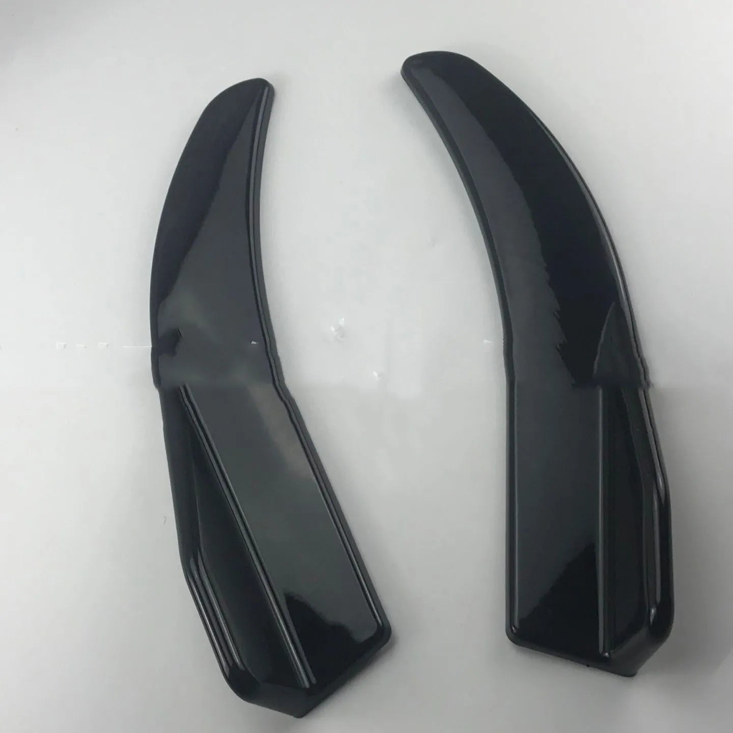 General Motors vehicle front and rear carbon fibre deflector light set with screws