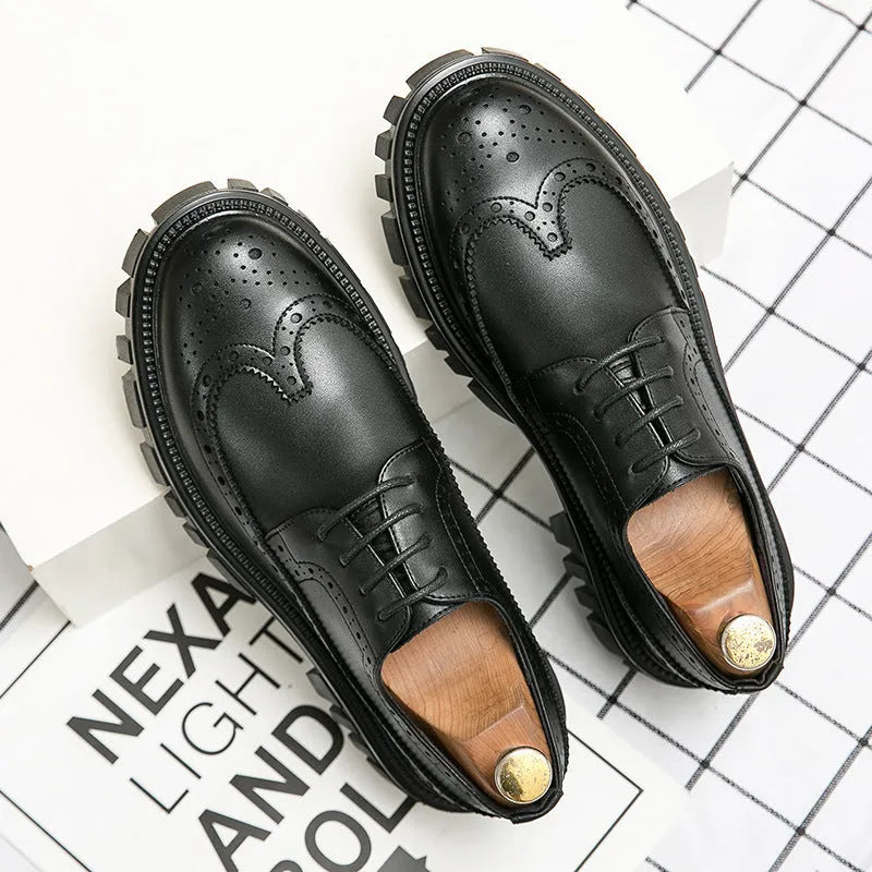 Men's black and brown breathable brogue shoes with round toe design and artificial PU upper