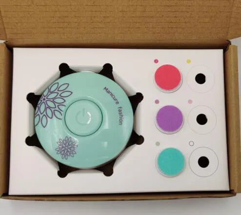 Baby electric nail polisher set with three grinding heads in red or green ABS plastic