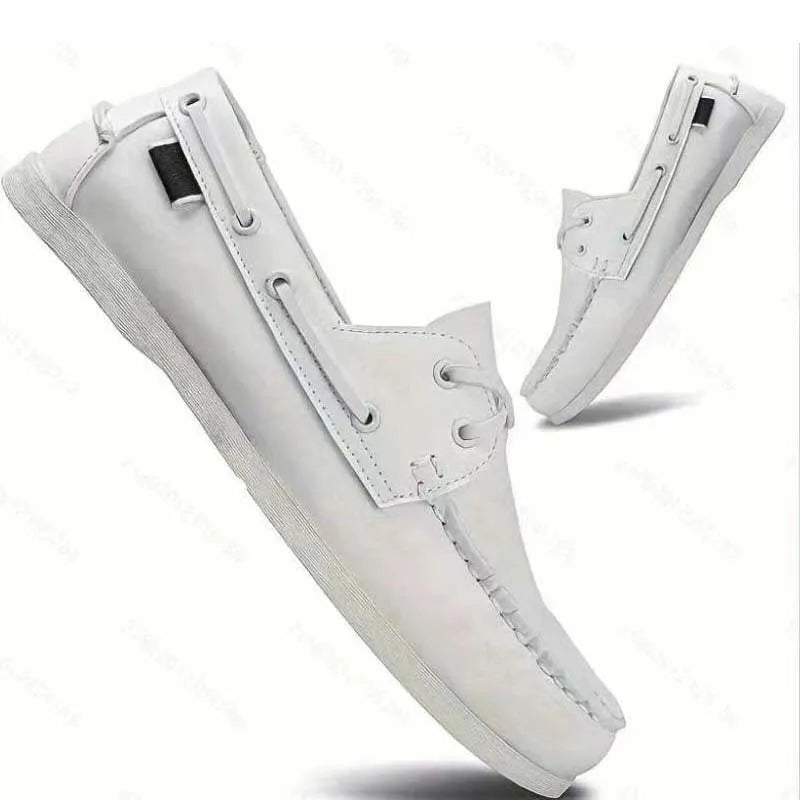 Men's British style casual shoes with round toe and flat heel in artificial PU material