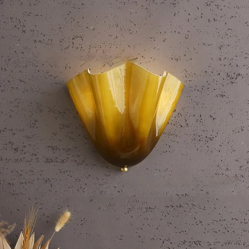 Retro berry glass wall lamp with iron frame, 28x24x13cm, 220V, warm light 3000K, in amber coffee green or white