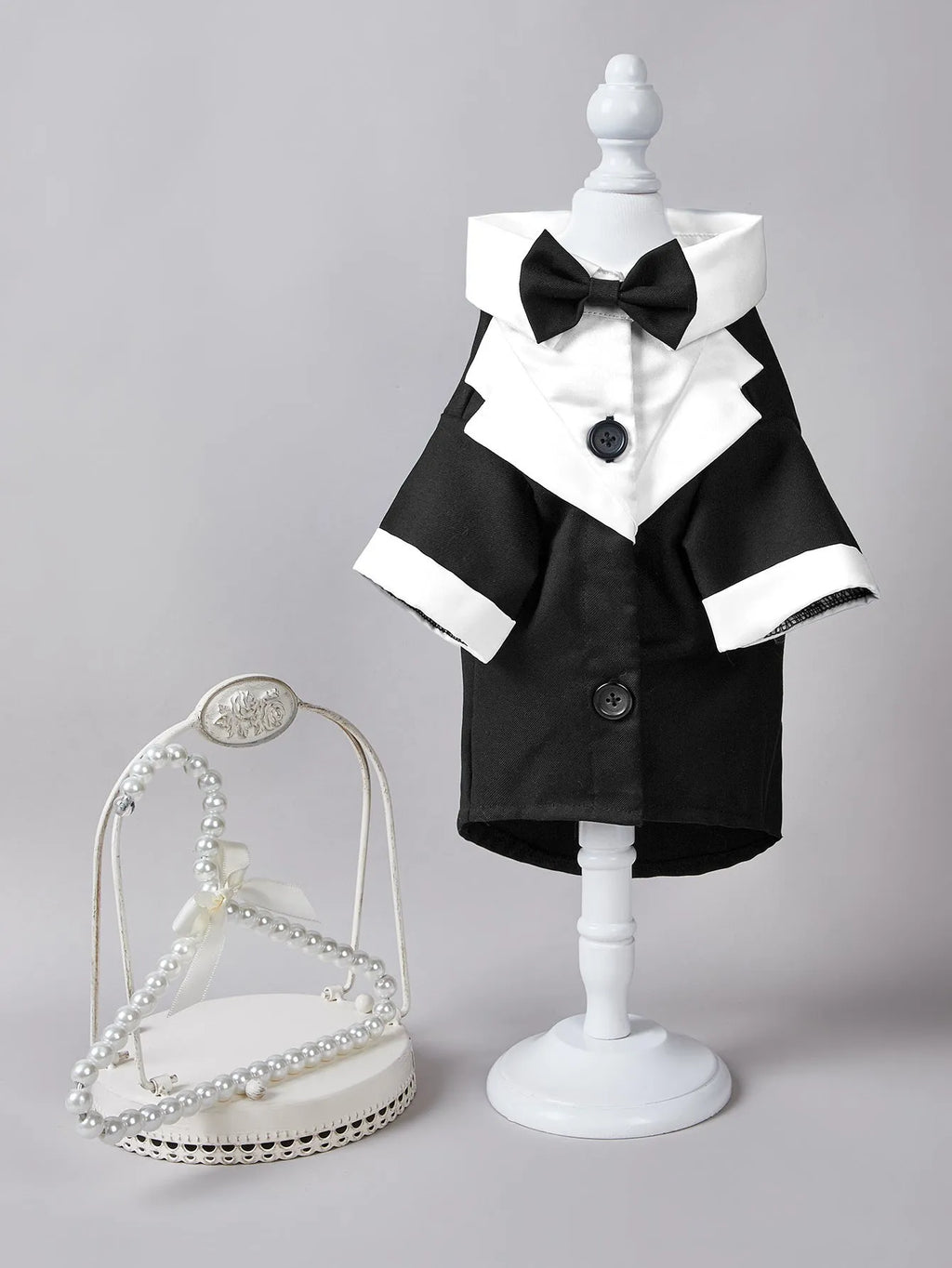 Chinese-style gentleman four-legged suit wedding dress for dogs in polyester fabric