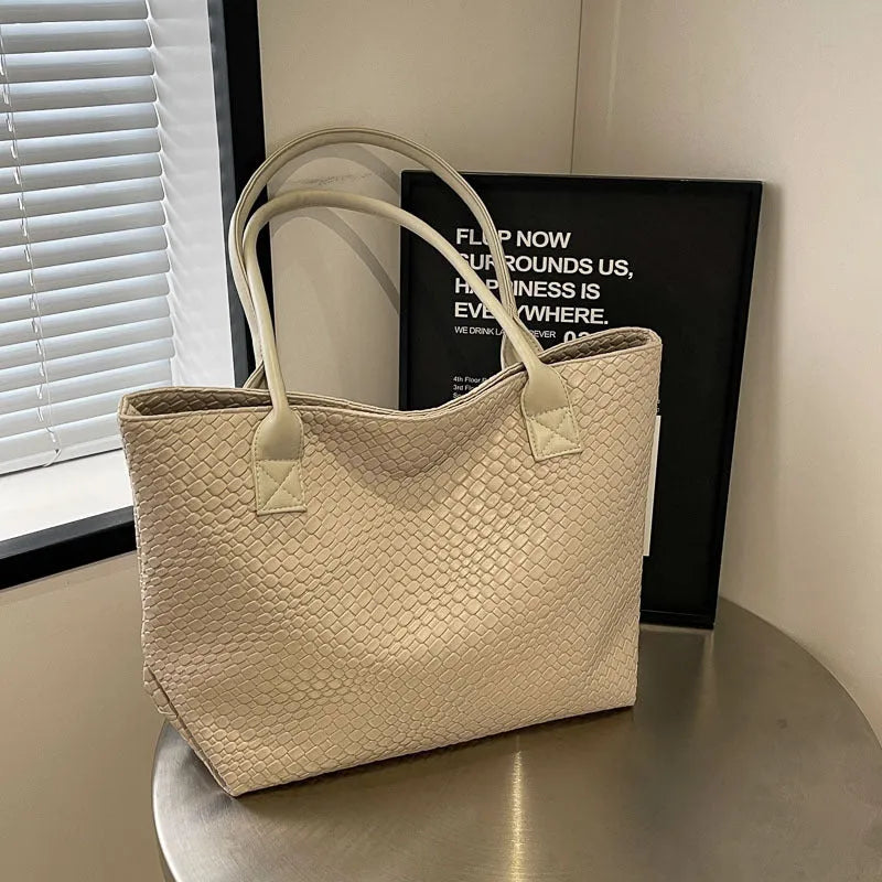 Woven PU shoulder bag for women in beige with double straps and medium-hard structure