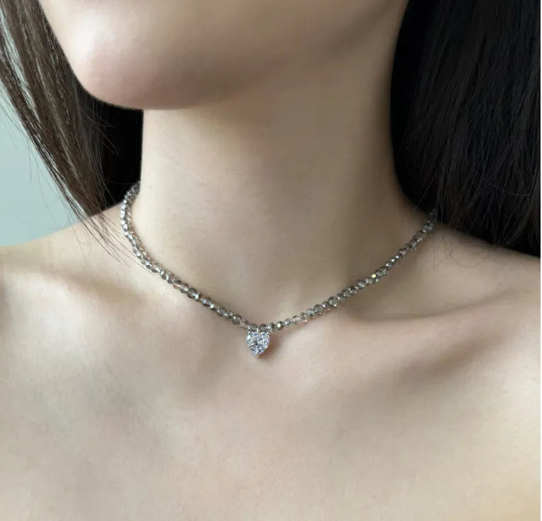 925 silver heart necklace for women in platinum white or platinum black electroplated finish