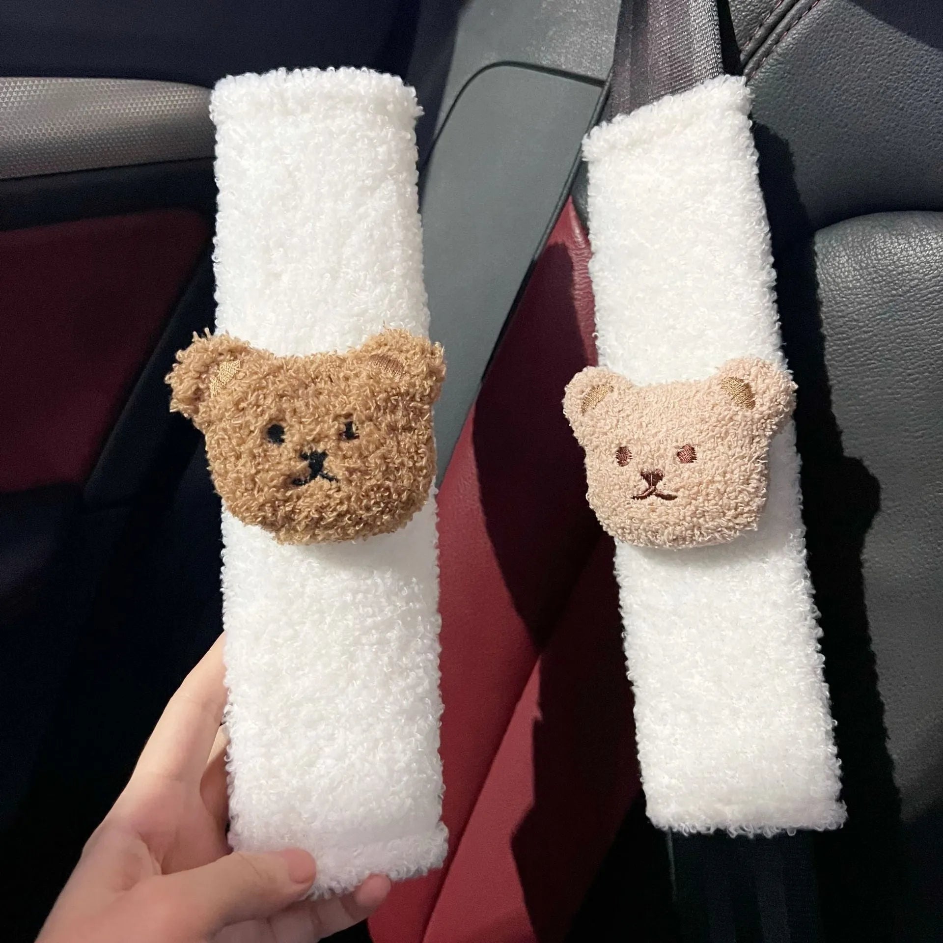 Cartoon bear shoulder sleeve baby car seat belt protective cover in plush material