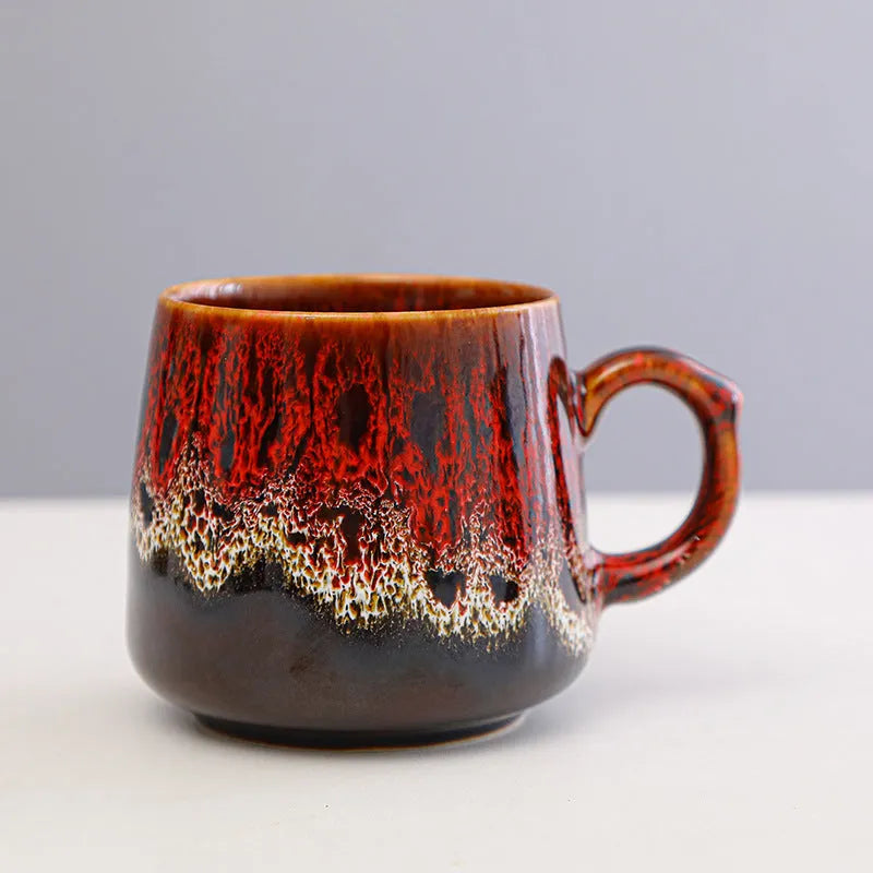 Large capacity retro style coffee mug measuring 8.5cm tall with 8cm diameter in mild luxury design