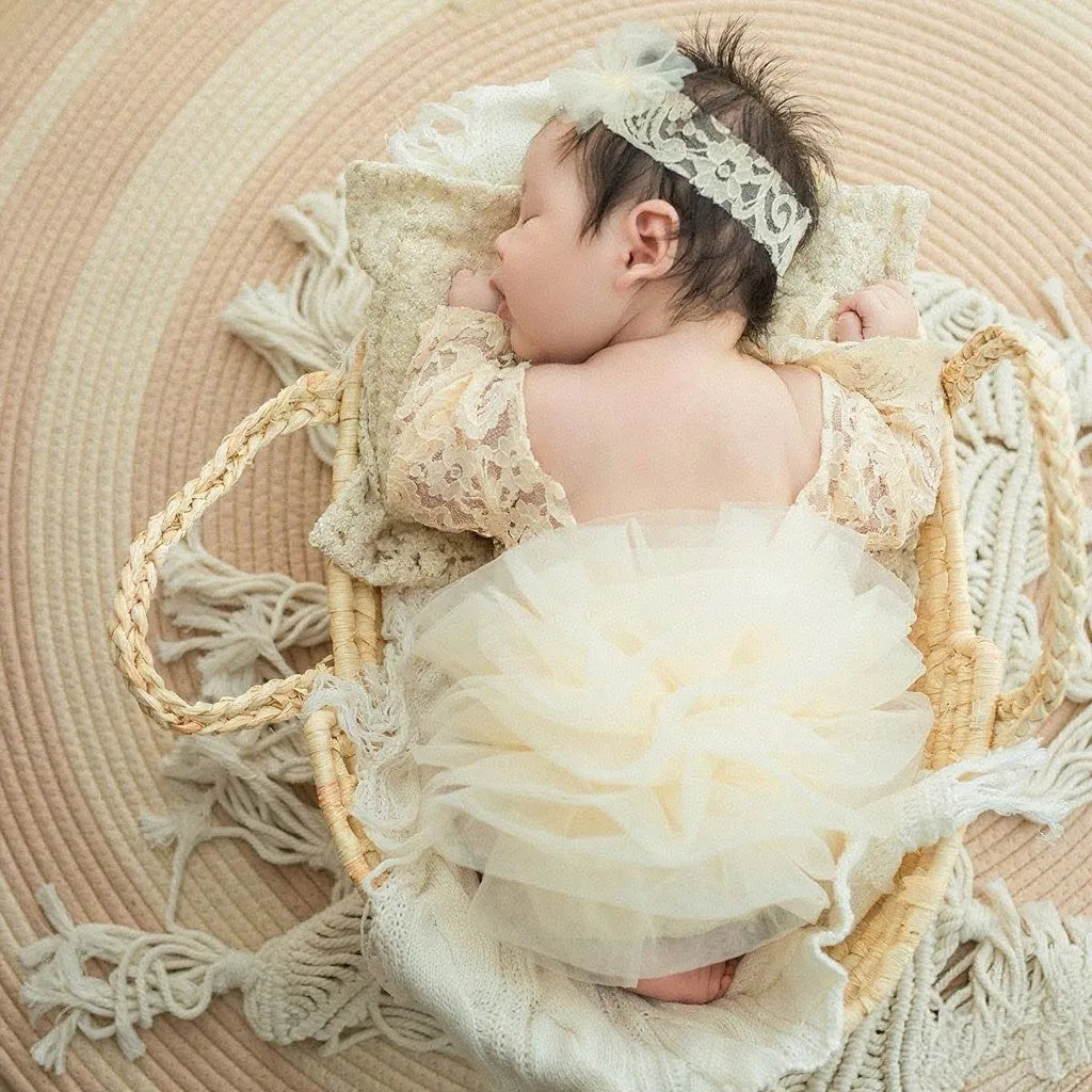 Newborn two-piece set with lace puff gauze skirt and flower headdress in pink, white, or purple
