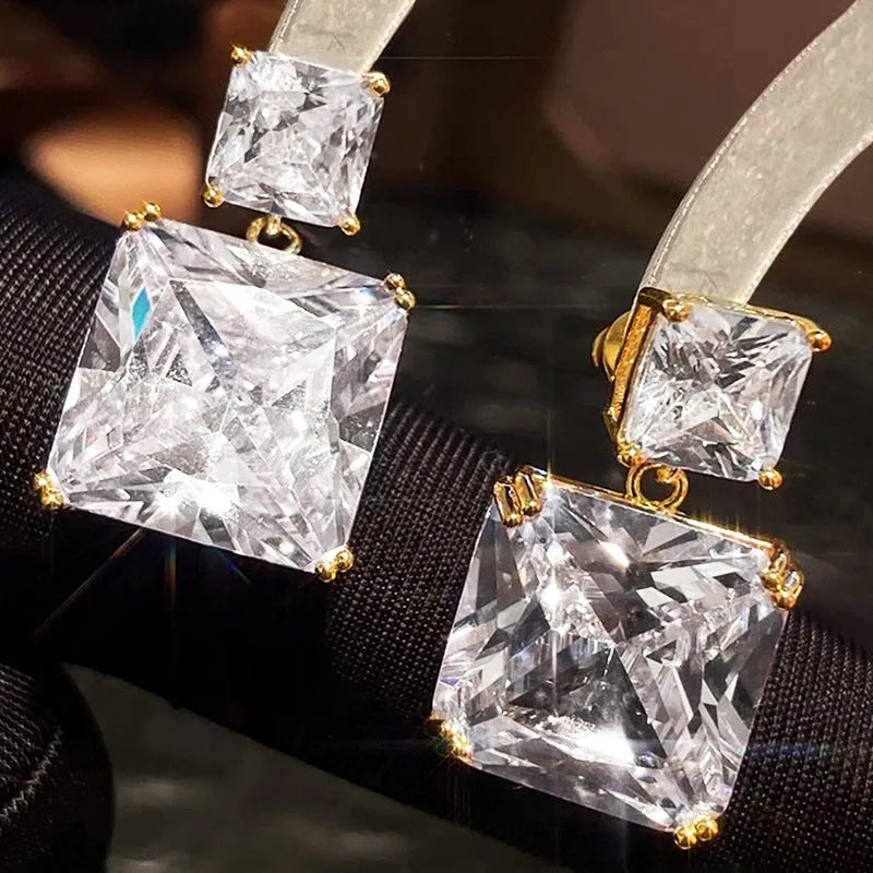 Geometric square copper earrings with quadrilateral design in gold or white gold plated finish