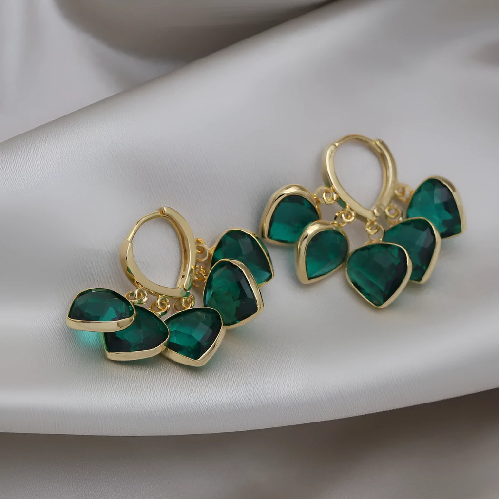 Korean style green heart ear clip earrings with dancing glass pendant and artificial gemstones
