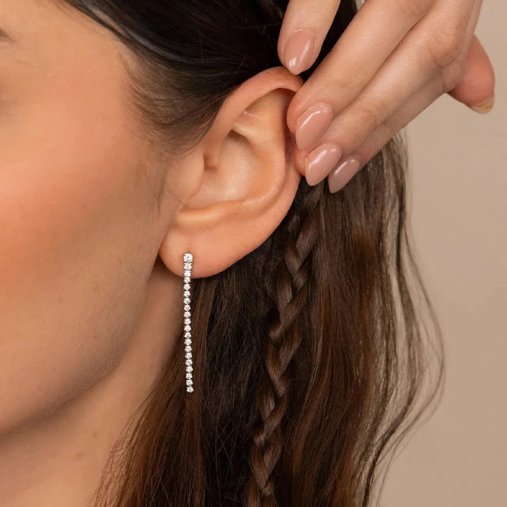 Simple geometric zircon earrings for women in gold or steel colours with Chinese style linear elements