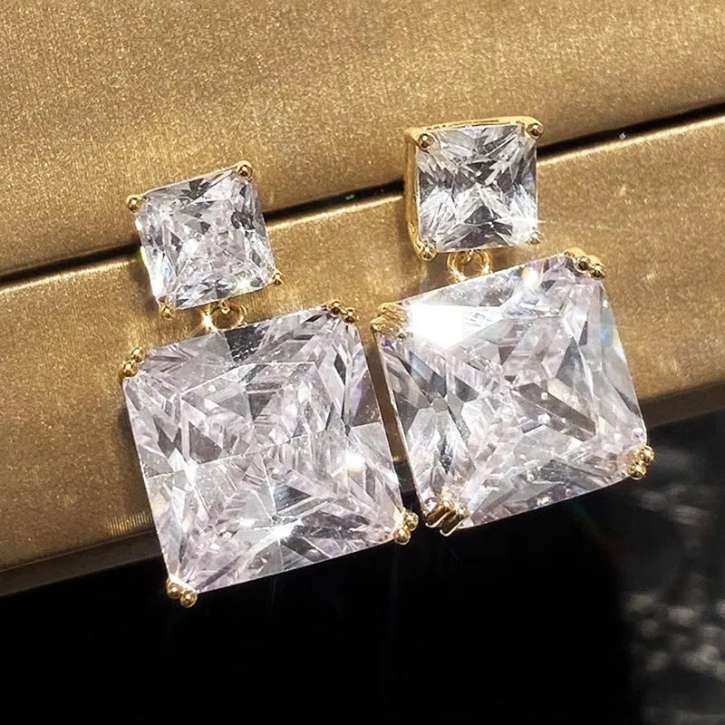 Geometric square copper earrings with quadrilateral design in gold or white gold plated finish