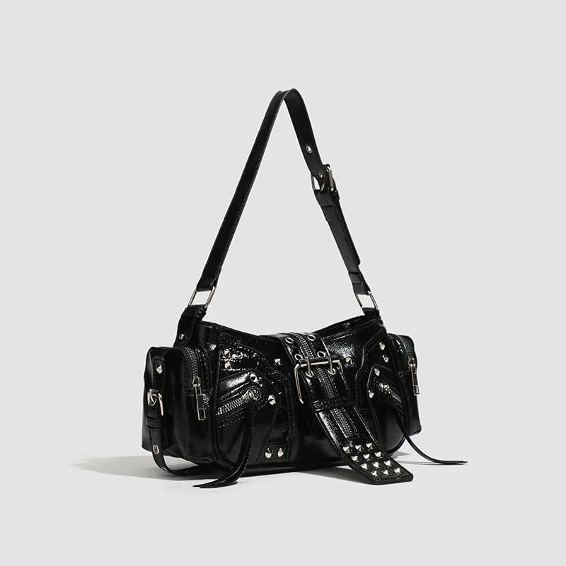 Black oil wax leather retro handbag with dumpling shape and three-dimensional outer pocket